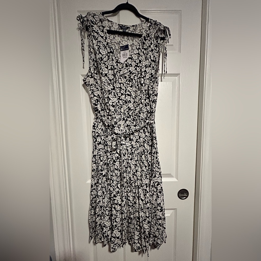 Chaps midi button-up dress, black & white floral, size 3x